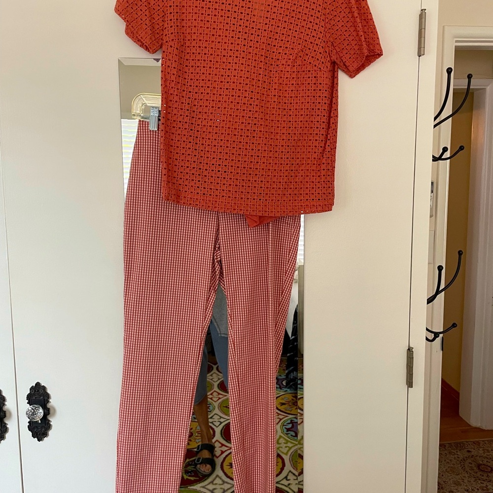 Matching set from Knox. Ready for fall.